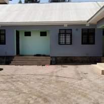 A picture of Doubule selifu inapangishwa sakina sailentinn