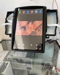 A picture of Car android Tv