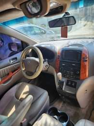 A picture of Direct Belgium Toyota sienna for sale not registered yet price