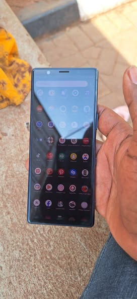 A picture of Sony xperia 5