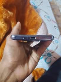 A picture of Xiami Mi 11 ultra 512gb ram 16
