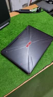 A picture of Asus tup pc core i5