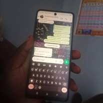 A picture of Selling spark 10 pro