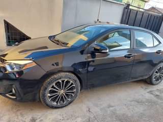 A picture of Corolla 2014