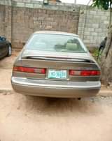 A picture of 1999 TOYOTA Camry