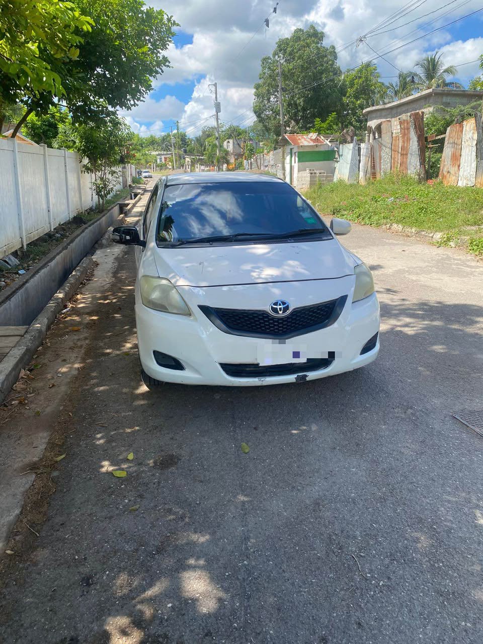 saloon cars