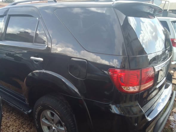 A picture of 2008 Toyota Fortuner