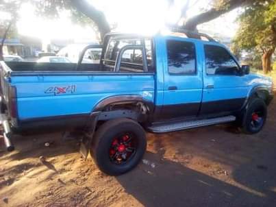 used nissan hardbody