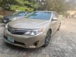 A picture of TOYOTA CAMRY 2012