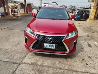 A picture of Lexus RX 350 2012 model