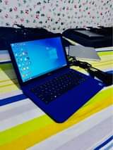 A picture of Dell Min