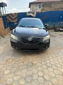 A picture of Toyota Camry model 08