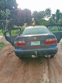 A picture of Nissan primera 02