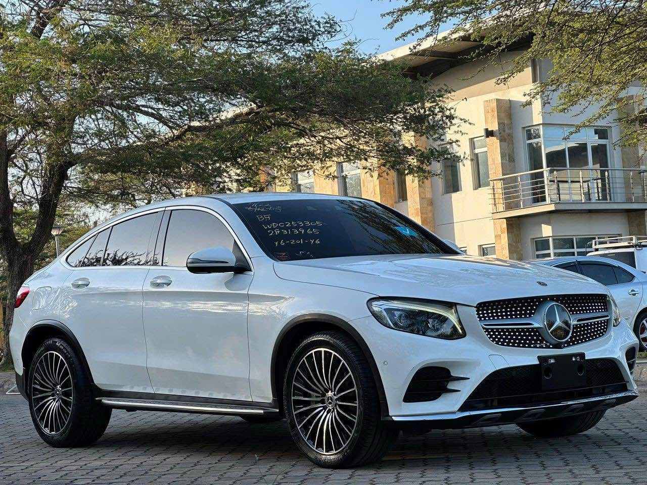 A picture of Mercedes Benz GLC COUPE 220D 4MATIC