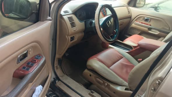 A picture of Used Honda PILOT Very Sharp Everything is Ok Urgent Sale