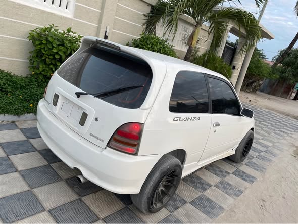 A picture of Starlet Glanza