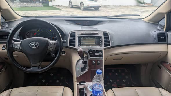A picture of Sharp Deal2010 Toyota Venza 4Plug