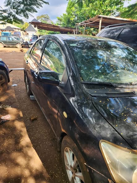 A picture of TOYOTA YARIS 2007