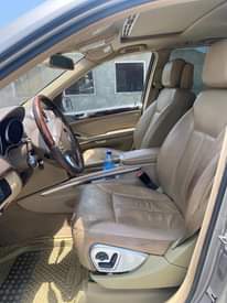 A picture of MERCEDES BENZ GL 450 2008