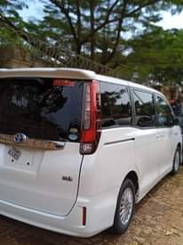 A picture of Toyota Noah 2015model. 0700327795 