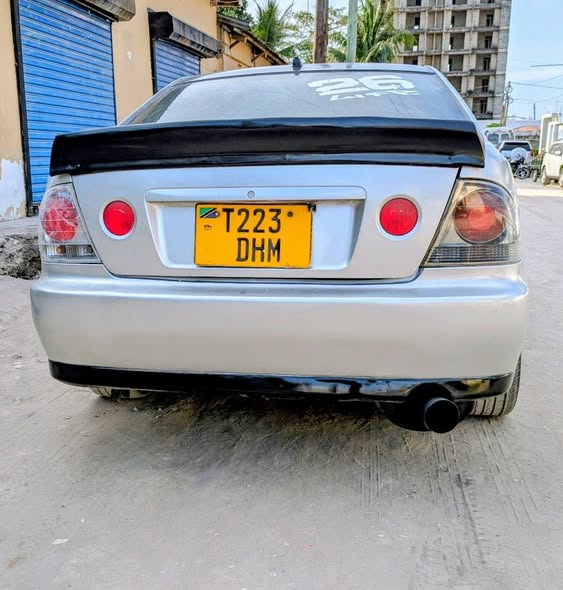 A picture of TOYOTA ALTEZA Reg DHM Call me 0682392682 0611392682