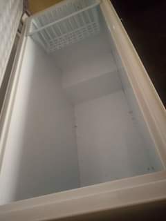 classifieds/fridges