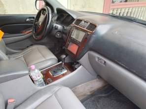 A picture of It s Acura MDX Jeep 2005 model Prize....3m slightly negotiable