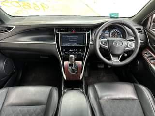 A picture of TOYOTA HARRIER NEW 2006