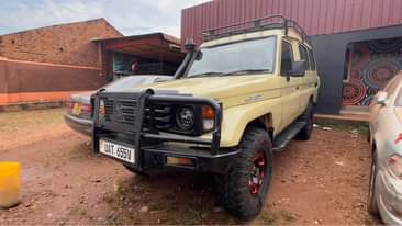 A picture of Safari Land Cruiser 5 seater hard top