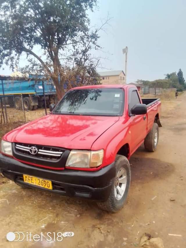 used toyota hilux