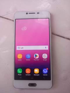 A picture of Samsung galaxy c7