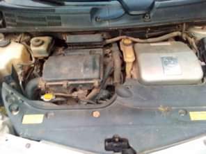 A picture of Toyota Prius 2005 First body everything works perfectly ok Going