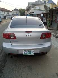 A picture of Mazda3 2006 model