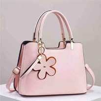 A picture of Hndbags