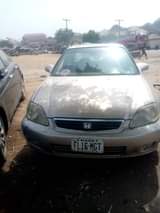 A picture of Honda Civic 2000 for sale
