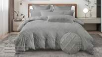 A picture of COTTON DUVET COVERS where you put the quilt The package
