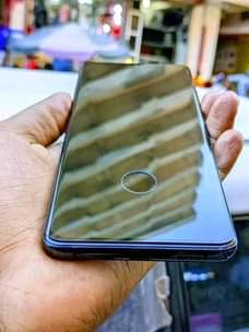 A picture of Samsung S20 ultra 5G