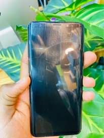 A picture of Samsung galaxy S9