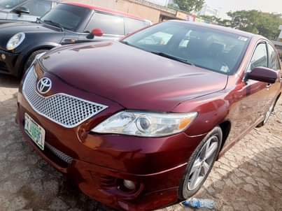 A picture of Toyota Camry 2011