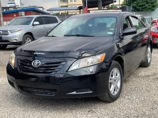 A picture of TOYOTA CAMRY 2007