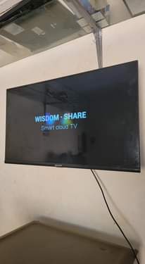 A picture of Mitech 32 smart tv frameless with also inbuilt free to