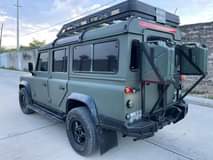 A picture of LAND ROVER DEFENDER TSH MIL 50 0657550550 0748481460