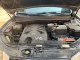 A picture of 2008 model Hyundai Santa Fe in a perfect condition engine