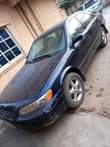 A picture of Toyota camry 2000 model...tinylight.