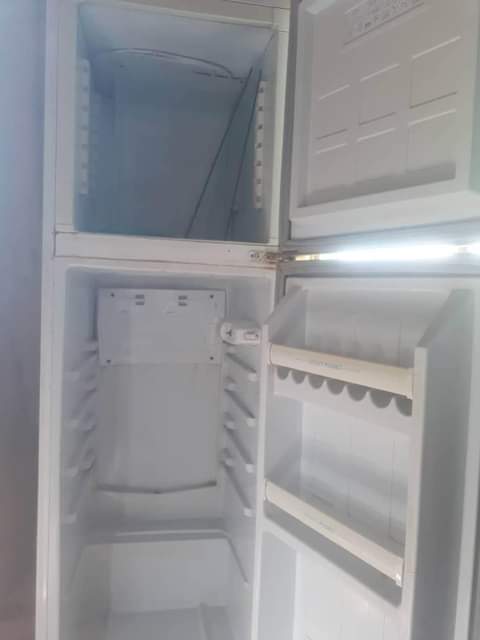 classifieds/fridges