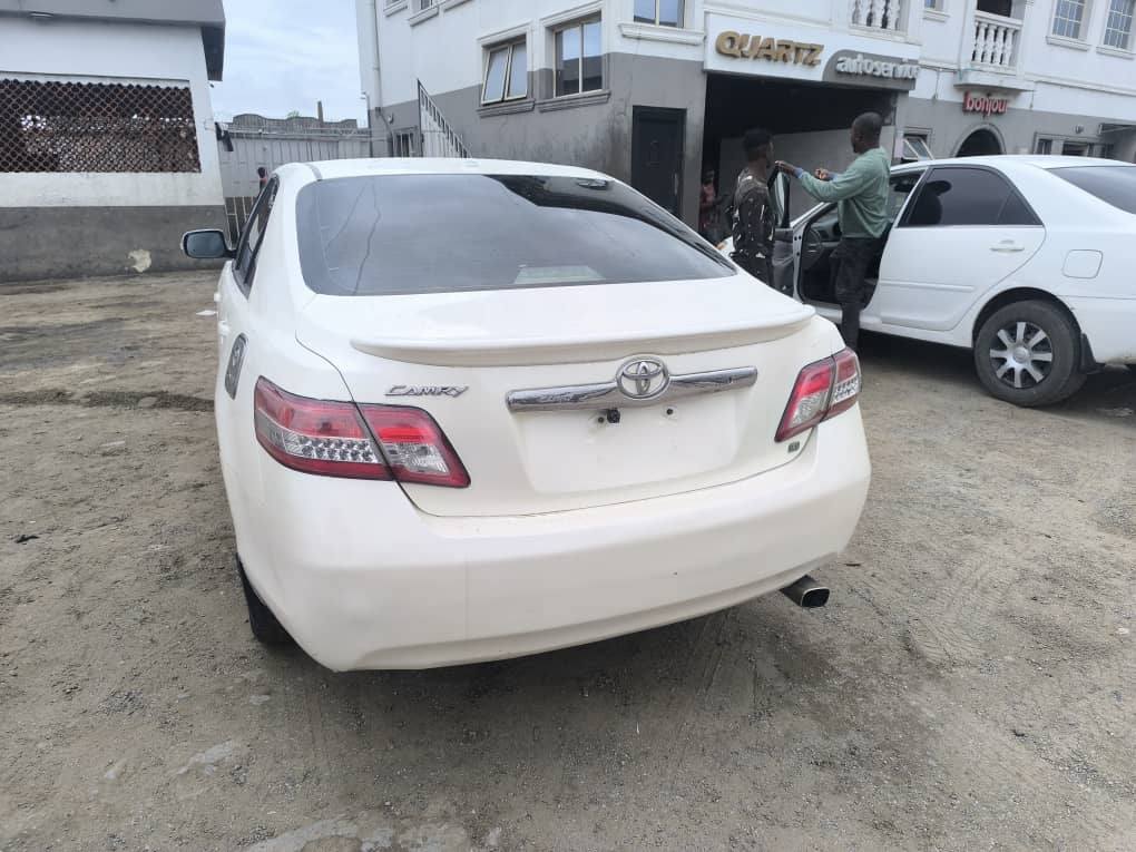 A picture of Toyota Camry 2011