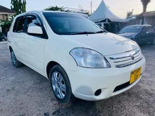 A picture of TOYOTA RAUM 0714058883