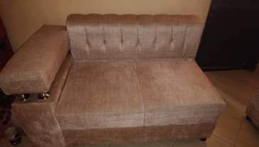 A picture of Dining seats