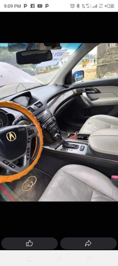 A picture of 2011 Acura MDX MDX 2011