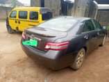 A picture of 2010 Toyota Camry engine and gear and ac working perfectly